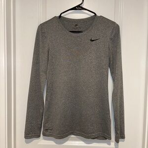 Nike Heather Gray Long Sleeve Top
